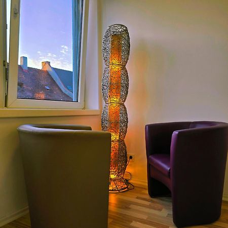 B&R Apartment In Fürth المظهر الخارجي الصورة